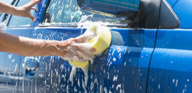夏の洗車は要注意！”ガラスひび割れ”参考動画あり!!知っておくべきポイントとは？